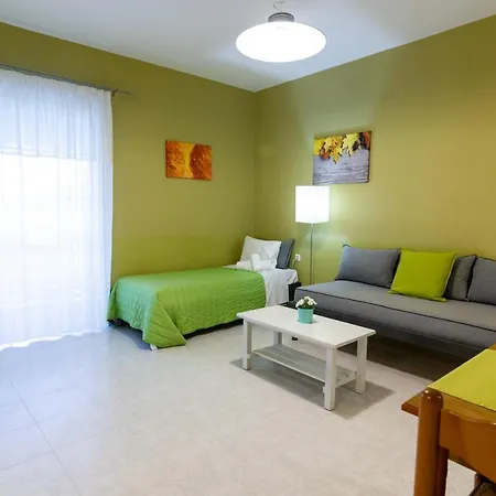 Elaionas 아파트호텔 4*