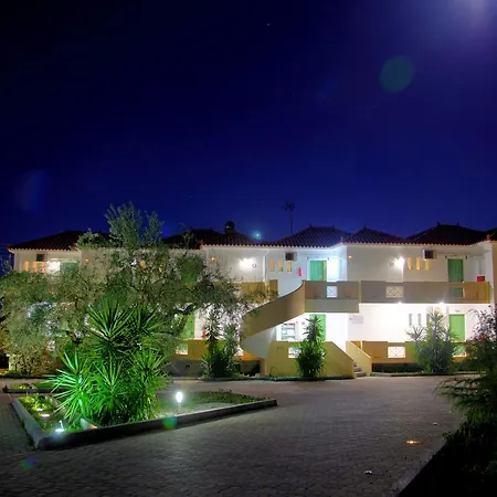 Elaionas 아파트호텔