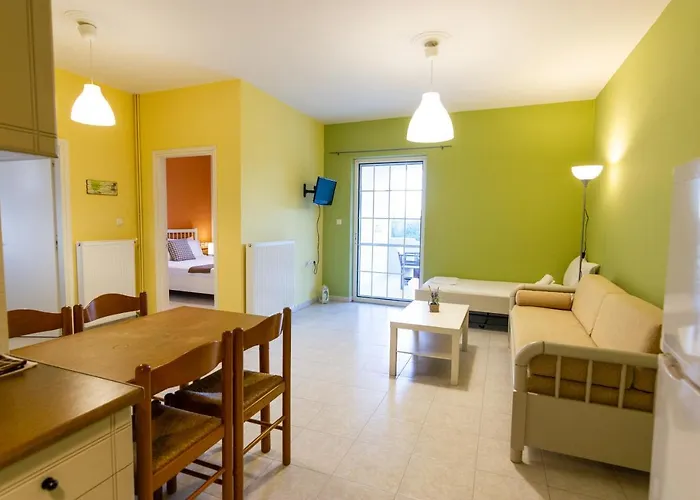 Aparthotel Elaionas 4*