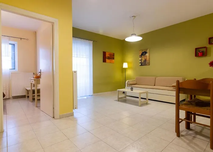 Apart-hotel Elaionas Leonídion