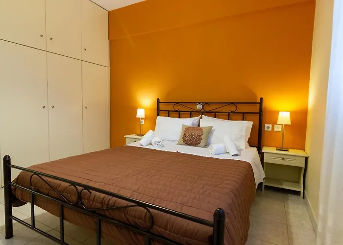 Apartahotel Elaionas Leonídion