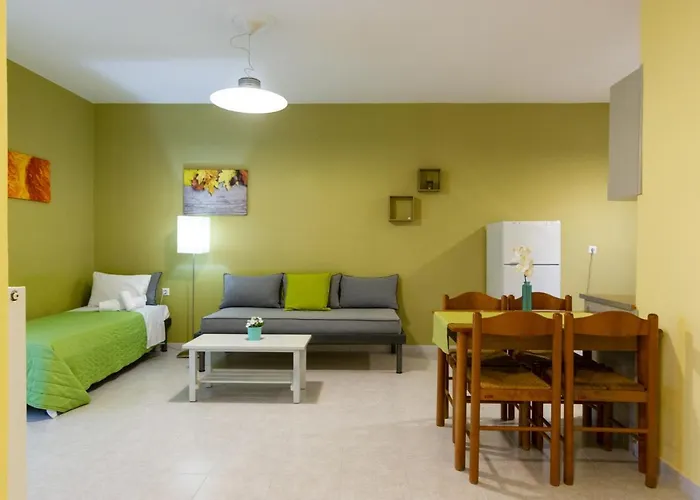 Elaionas Aparthotel
